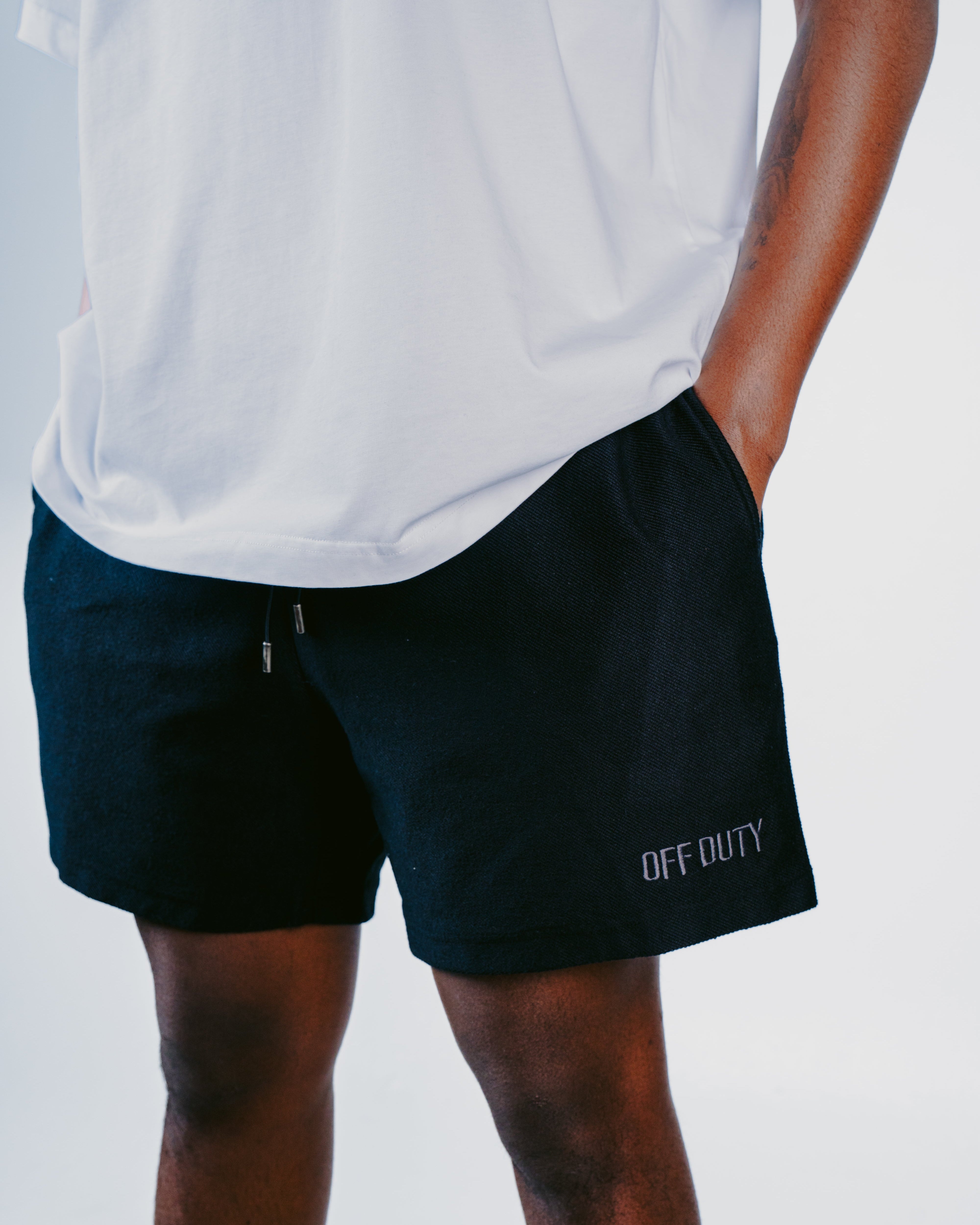 Black | Model